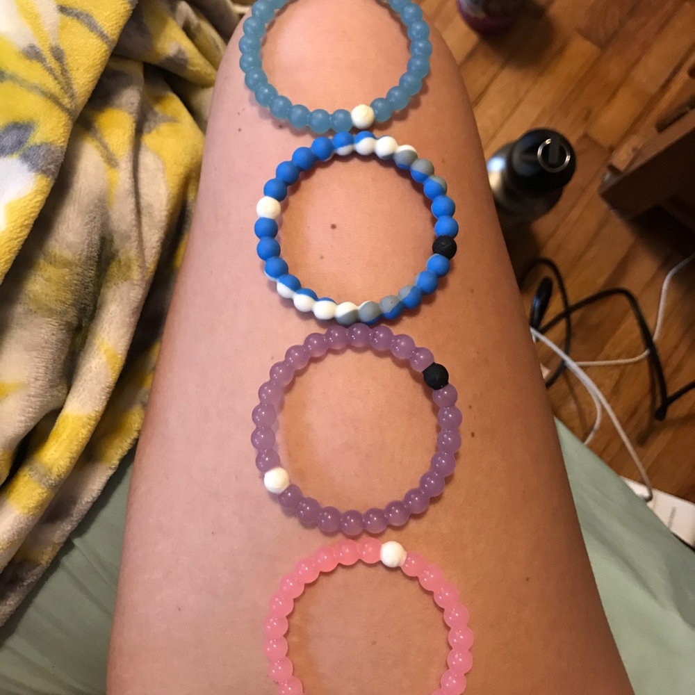 Lokai bracelet set of 4